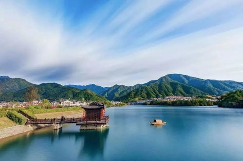 謝倫燦視角下的藝術產業運營戰略分析 聚焦市場信息、消費需求與科技企業孵化器